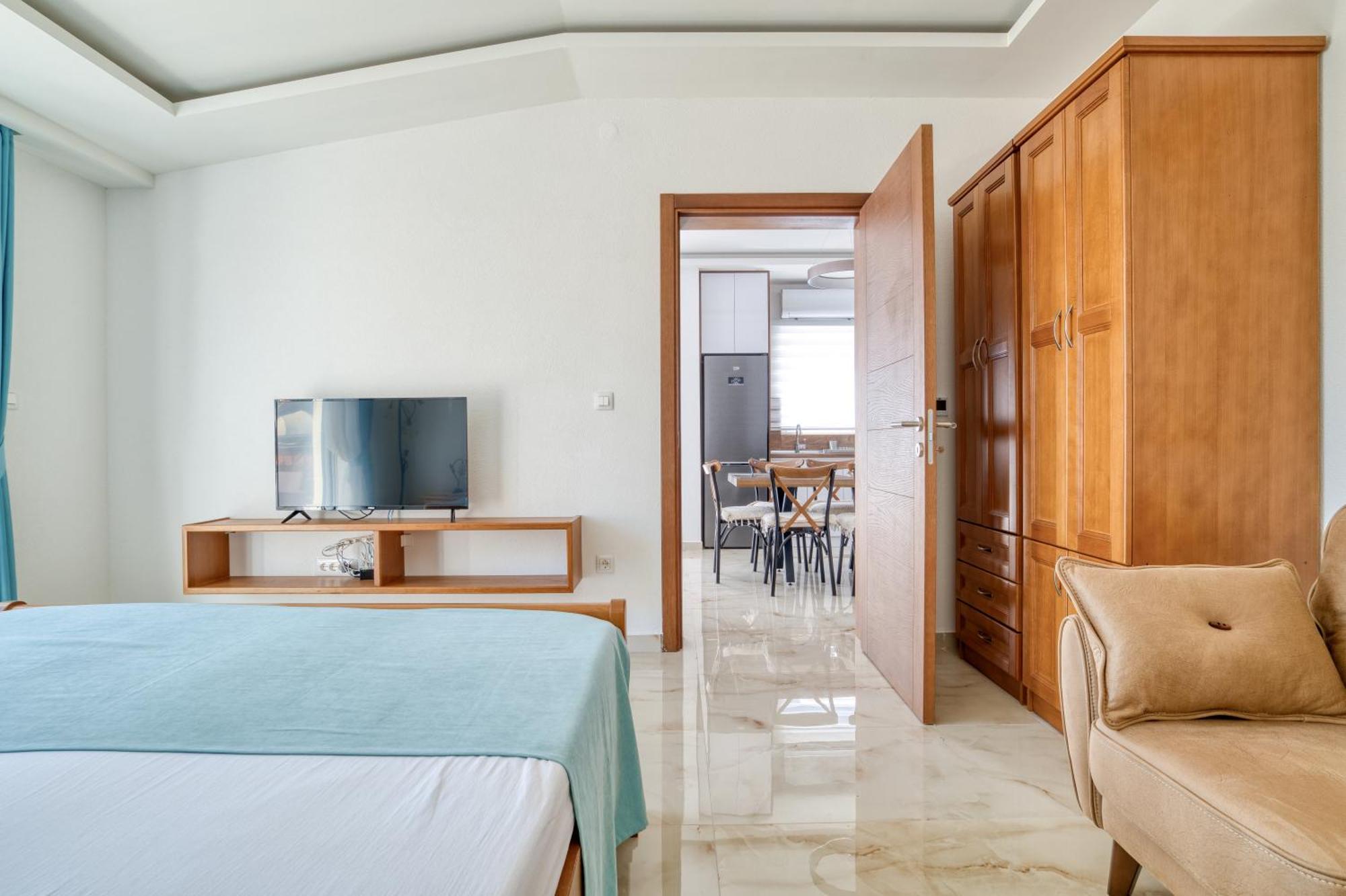 Apartments Ljubica Херцег-Нови Экстерьер фото