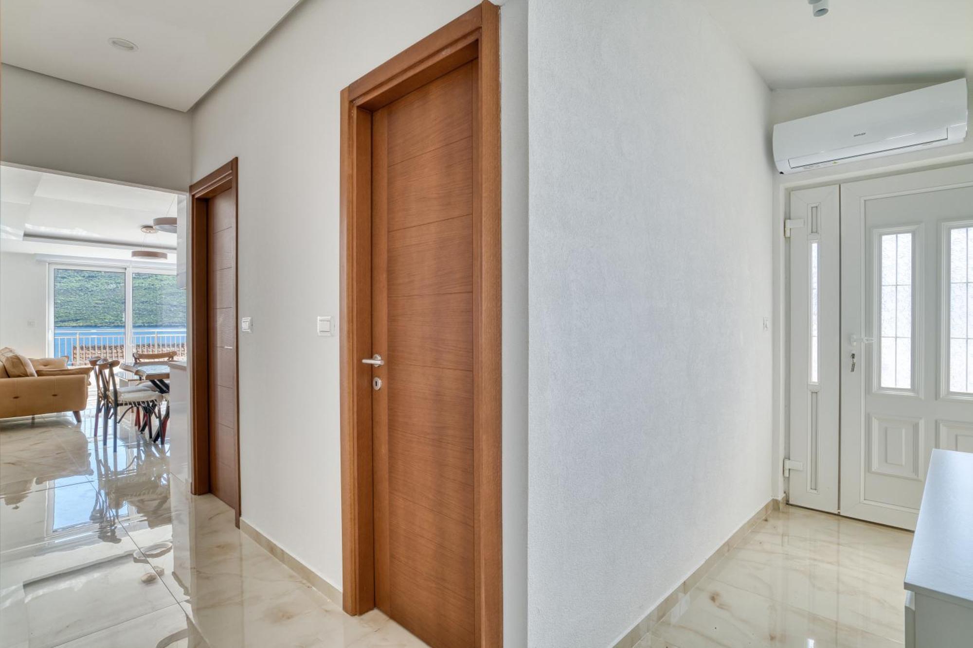 Apartments Ljubica Херцег-Нови Экстерьер фото